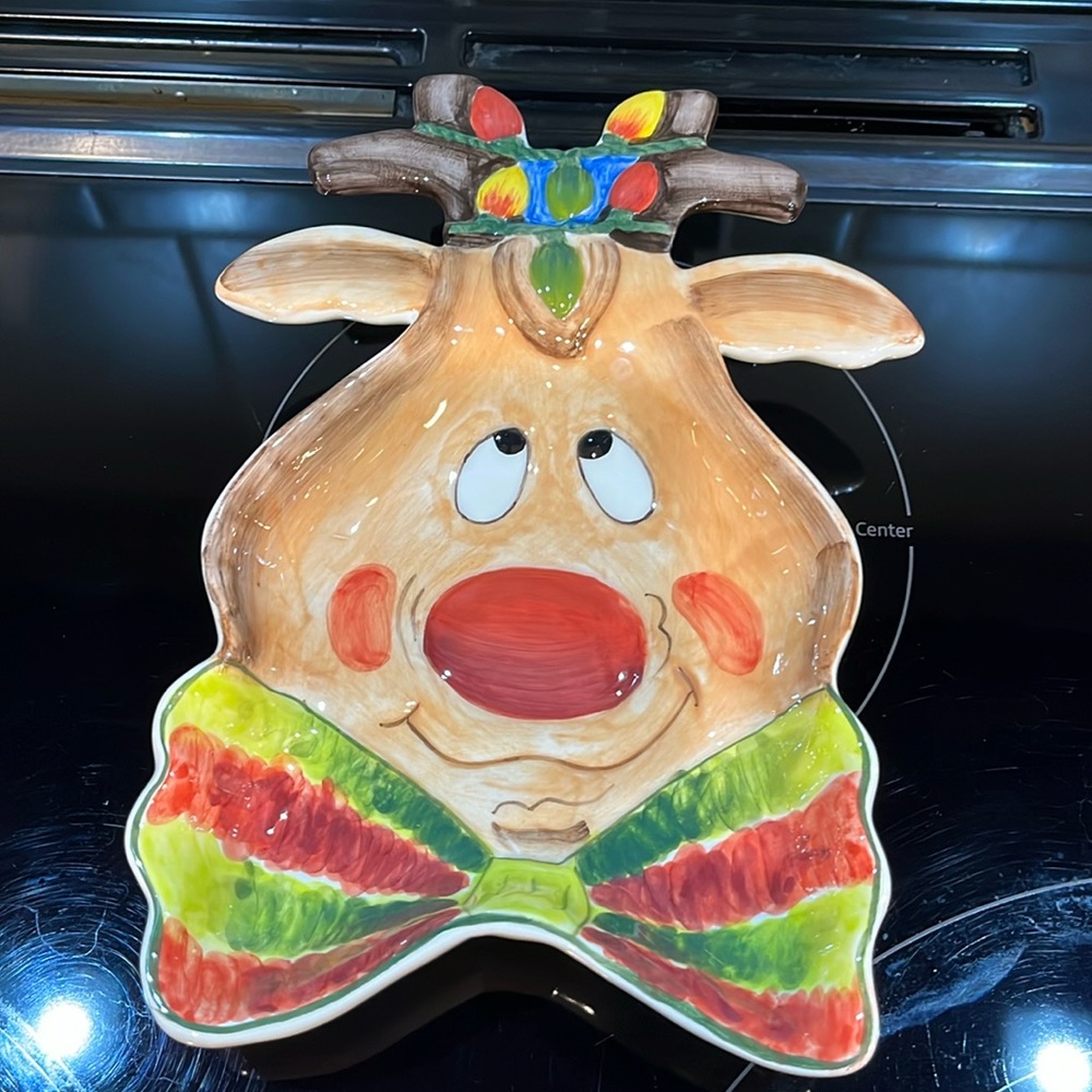 CLAY Art Hand painted Reindeer graphic holiday decor plate 10” x 6”